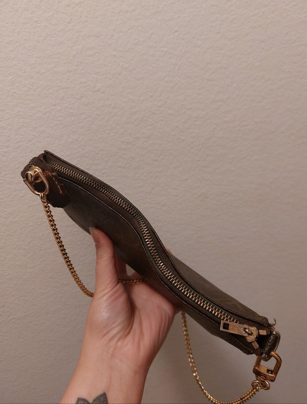 SEND OFFERS Louis Vuitton Pochette Bag - Picture 3 of 12